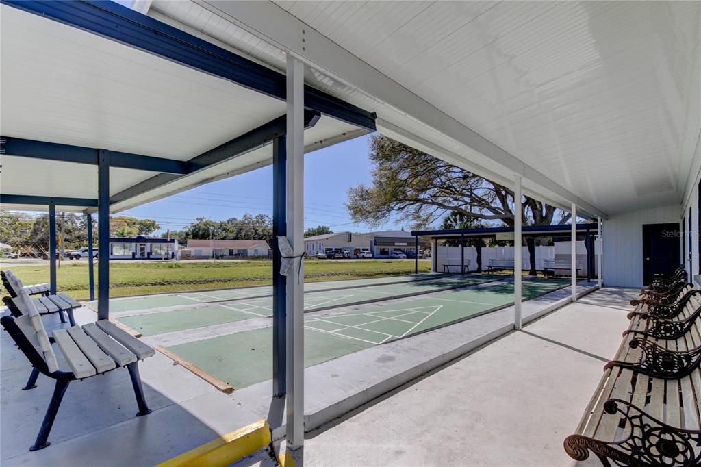 Под контрактом: $60,000 (1 спален, 1 ванн, 696 Квадратных фут)