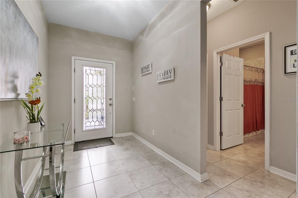 На продажу: $464,900 (3 спален, 2 ванн, 2208 Квадратных фут)