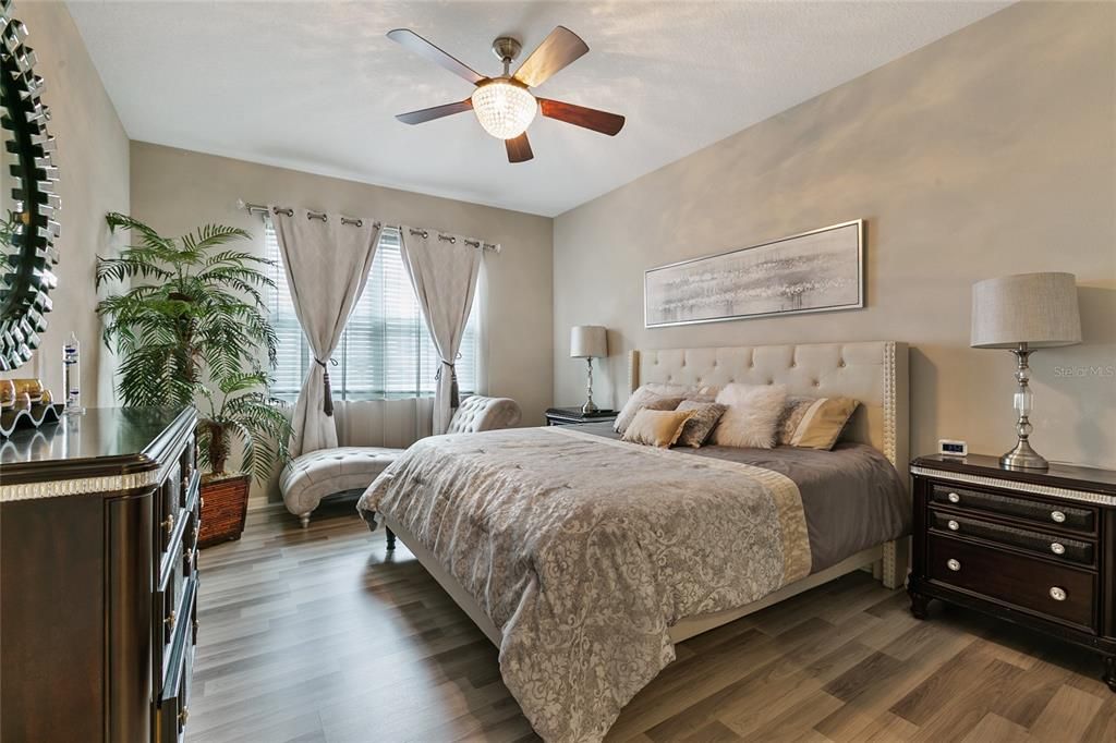 На продажу: $464,900 (3 спален, 2 ванн, 2208 Квадратных фут)