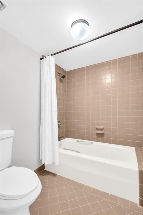 For Sale: $615,000 (2 beds, 2 baths, 1530 Square Feet)