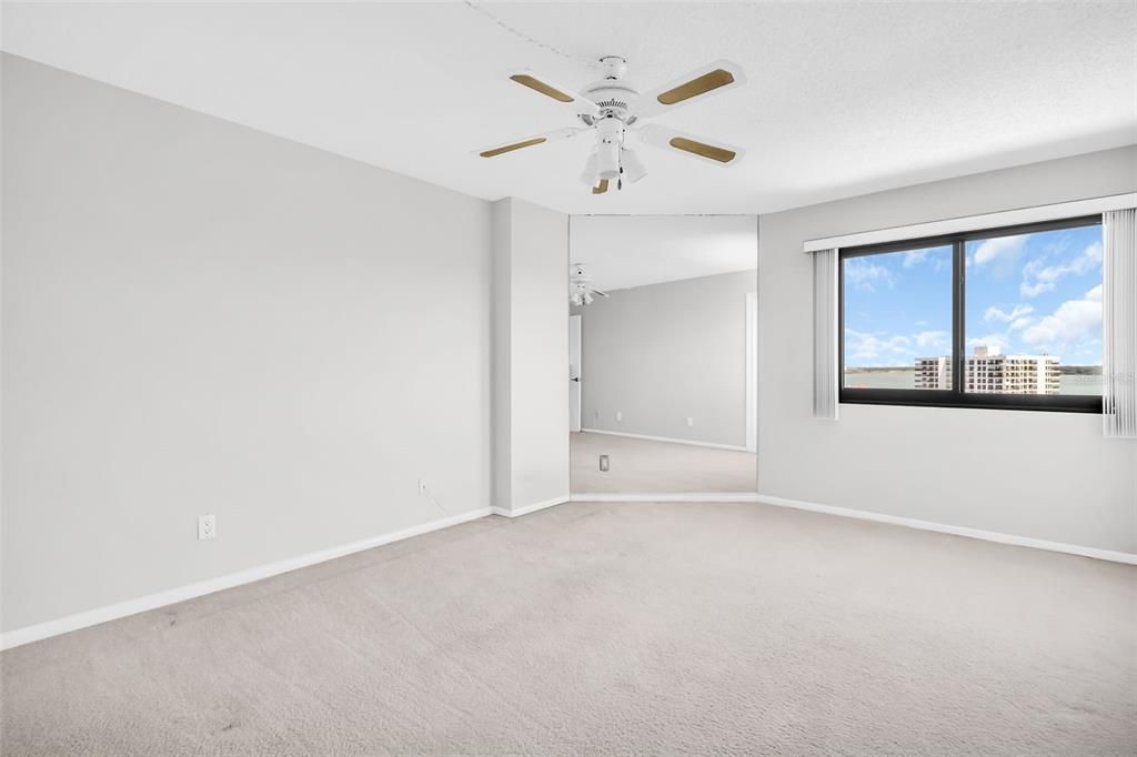 For Sale: $615,000 (2 beds, 2 baths, 1530 Square Feet)