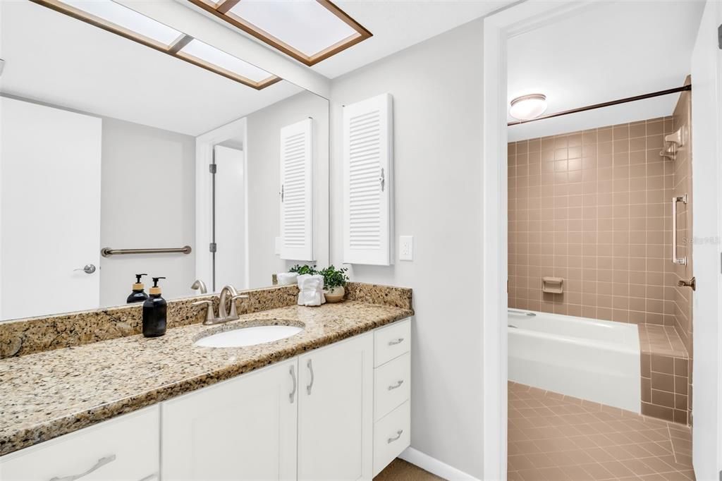 For Sale: $615,000 (2 beds, 2 baths, 1530 Square Feet)