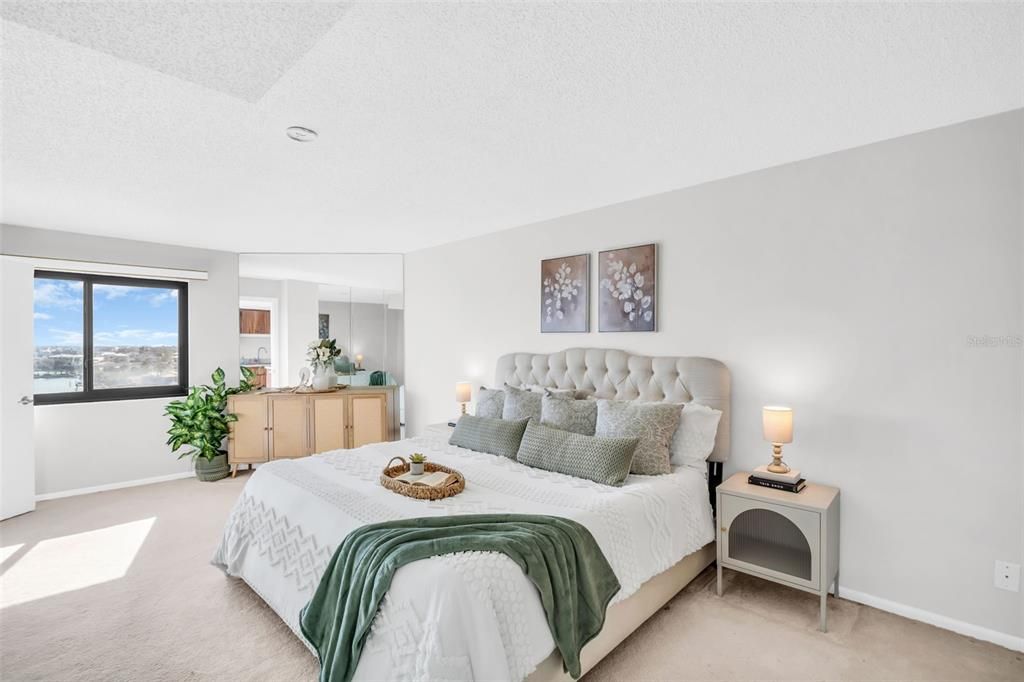 For Sale: $615,000 (2 beds, 2 baths, 1530 Square Feet)