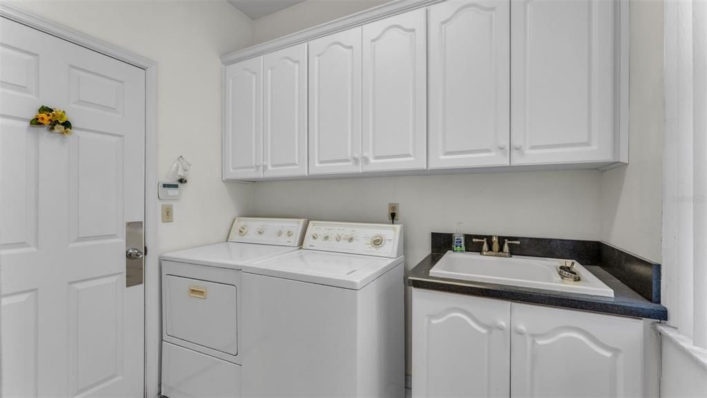 En Venta: $520,000 (5 camas, 3 baños, 2889 Pies cuadrados)