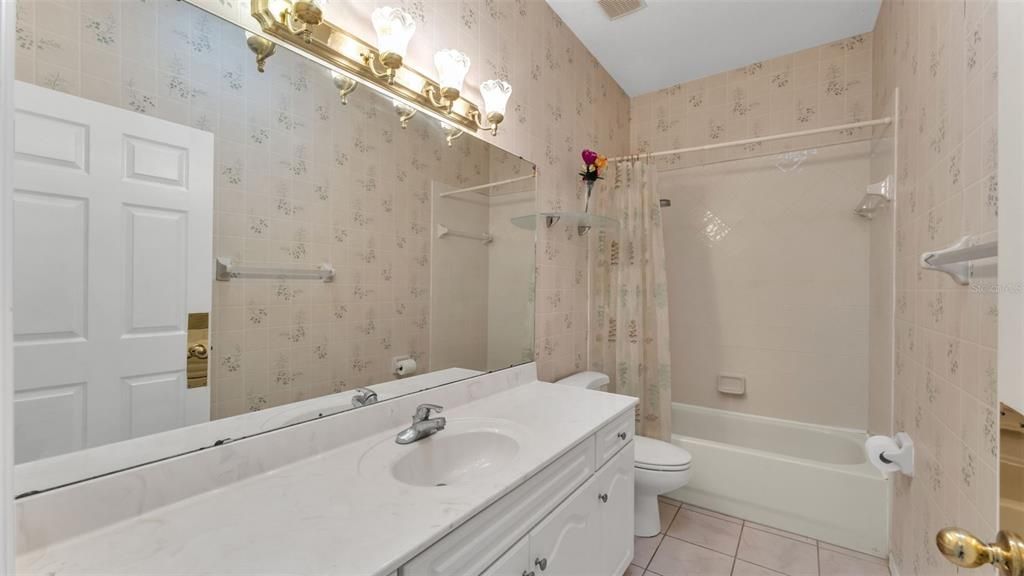 En Venta: $520,000 (5 camas, 3 baños, 2889 Pies cuadrados)