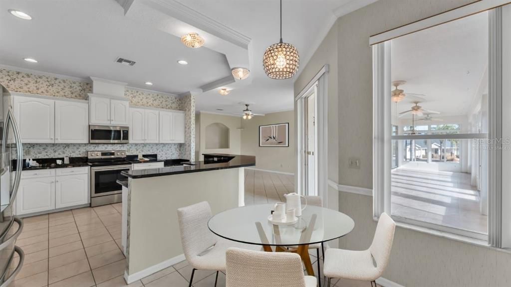 En Venta: $520,000 (5 camas, 3 baños, 2889 Pies cuadrados)