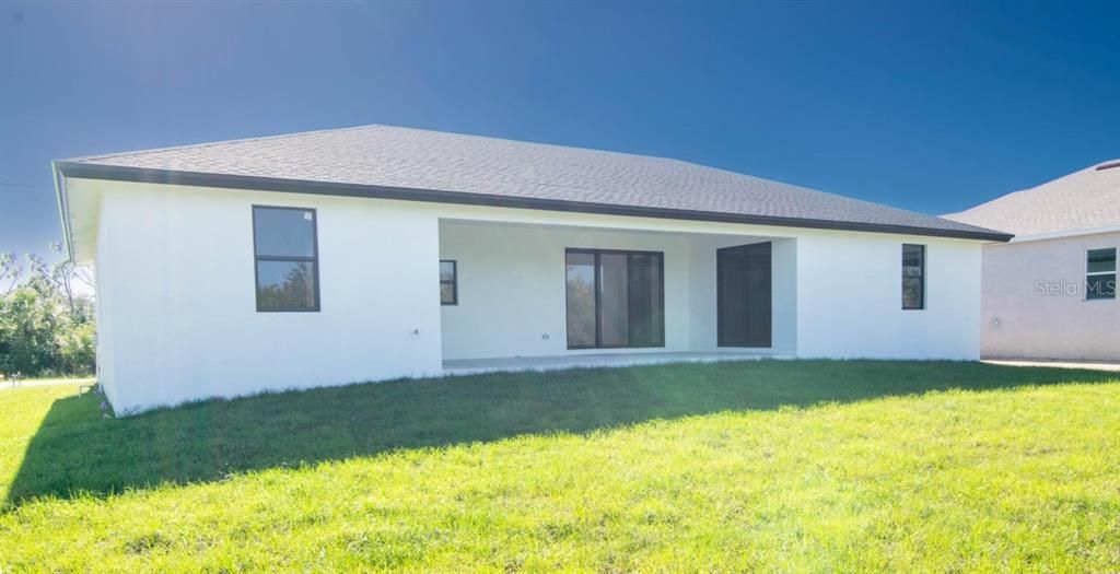 For Rent: $2,500 (4 beds, 2 baths, 1803 Square Feet)