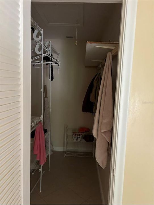 For Sale: $135,000 (2 beds, 1 baths, 798 Square Feet)