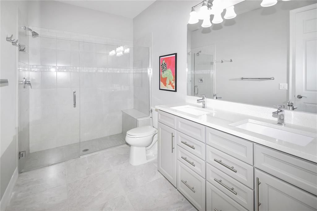 For Sale: $439,900 (2 beds, 2 baths, 1611 Square Feet)