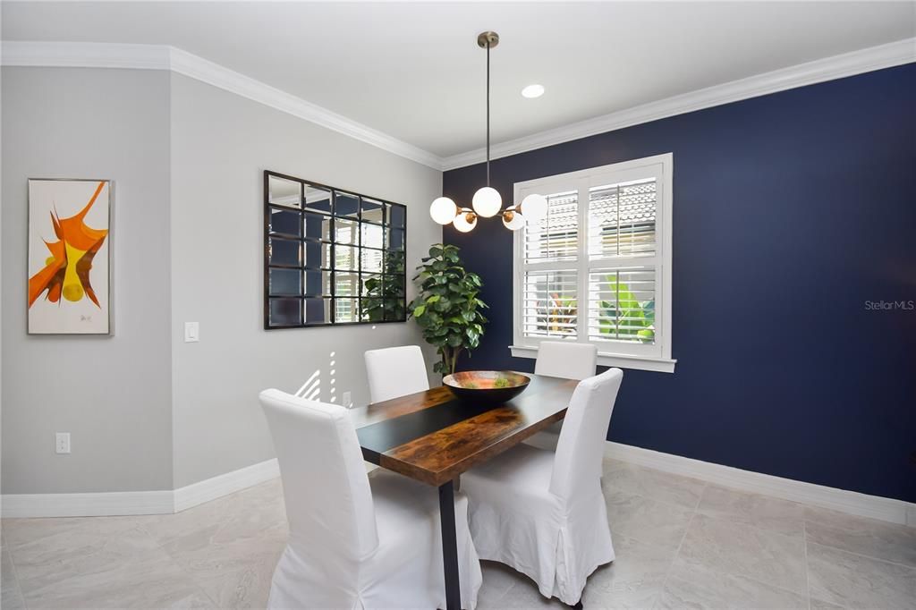 For Sale: $439,900 (2 beds, 2 baths, 1611 Square Feet)