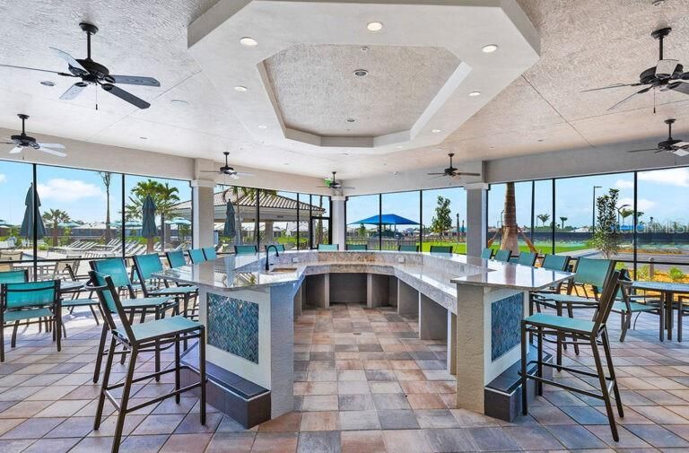 For Sale: $439,900 (2 beds, 2 baths, 1611 Square Feet)