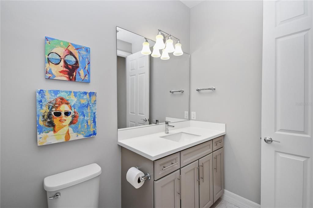 For Sale: $439,900 (2 beds, 2 baths, 1611 Square Feet)
