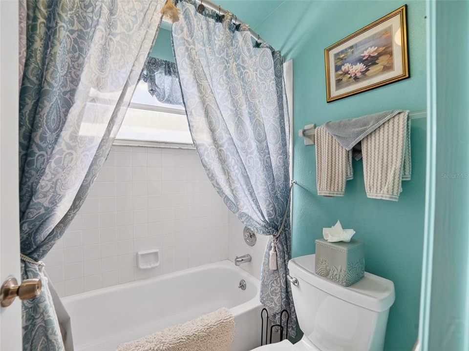 En Venta: $225,000 (2 camas, 2 baños, 1662 Pies cuadrados)