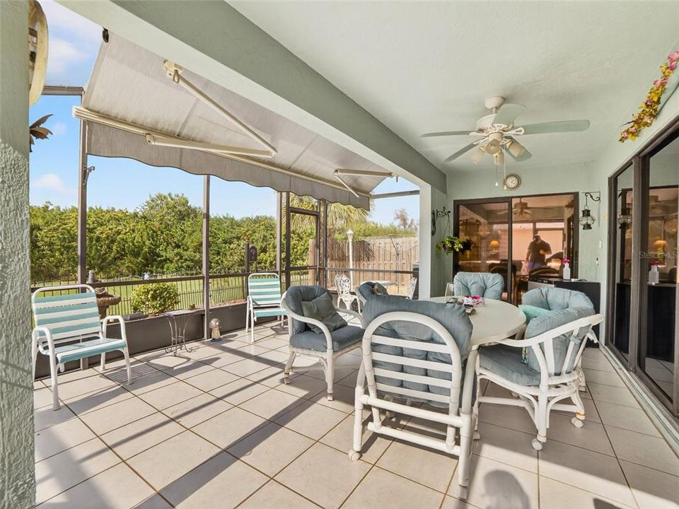 En Venta: $225,000 (2 camas, 2 baños, 1662 Pies cuadrados)