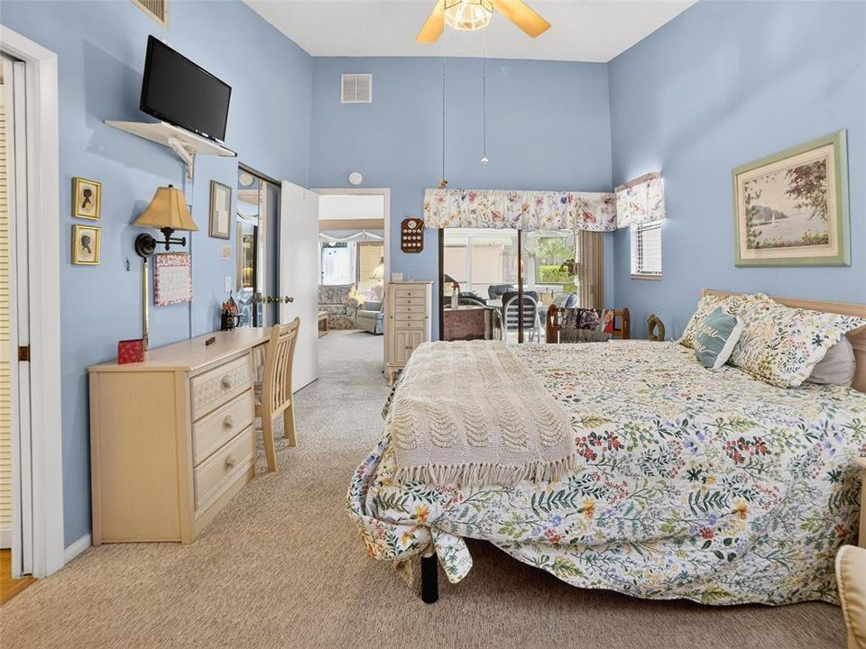 En Venta: $225,000 (2 camas, 2 baños, 1662 Pies cuadrados)