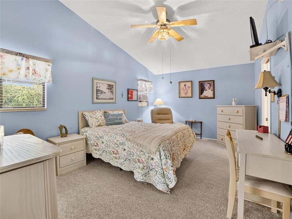 En Venta: $225,000 (2 camas, 2 baños, 1662 Pies cuadrados)