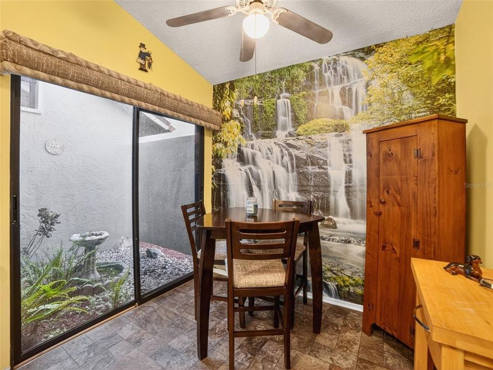 En Venta: $225,000 (2 camas, 2 baños, 1662 Pies cuadrados)