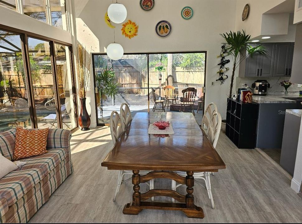 For Sale: $649,000 (5 beds, 4 baths, 2430 Square Feet)