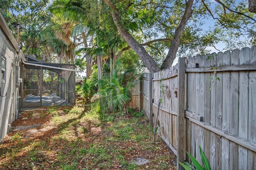 For Sale: $649,000 (5 beds, 4 baths, 2430 Square Feet)