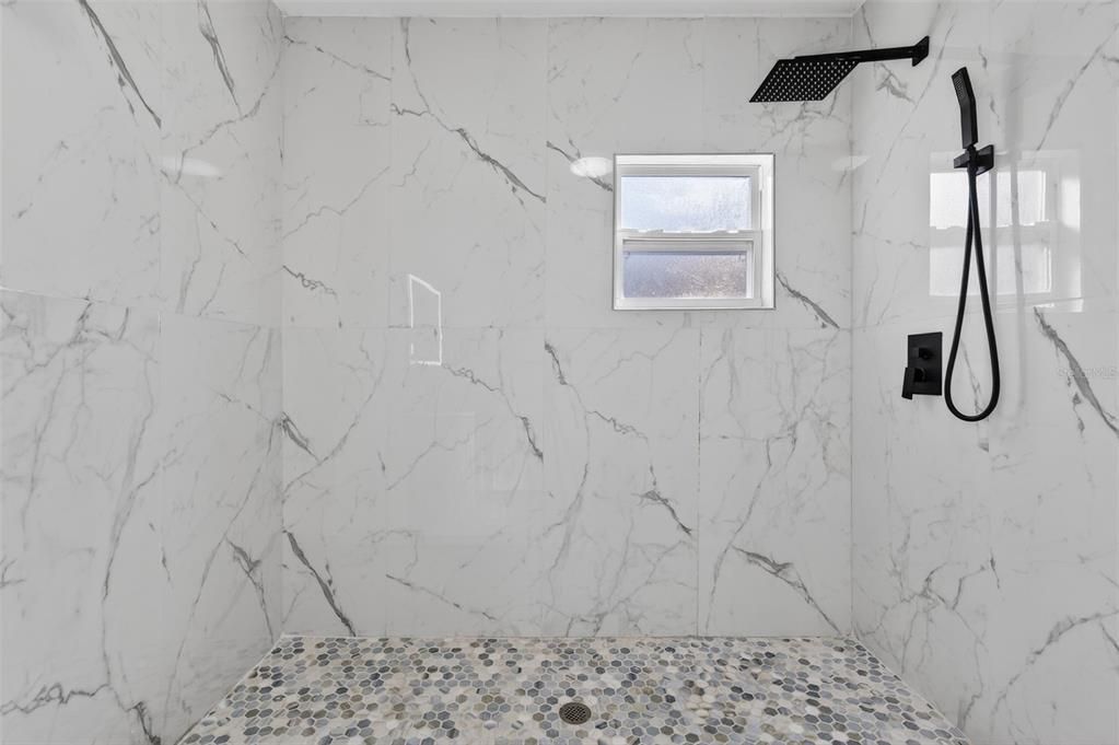 For Sale: $649,000 (5 beds, 4 baths, 2430 Square Feet)