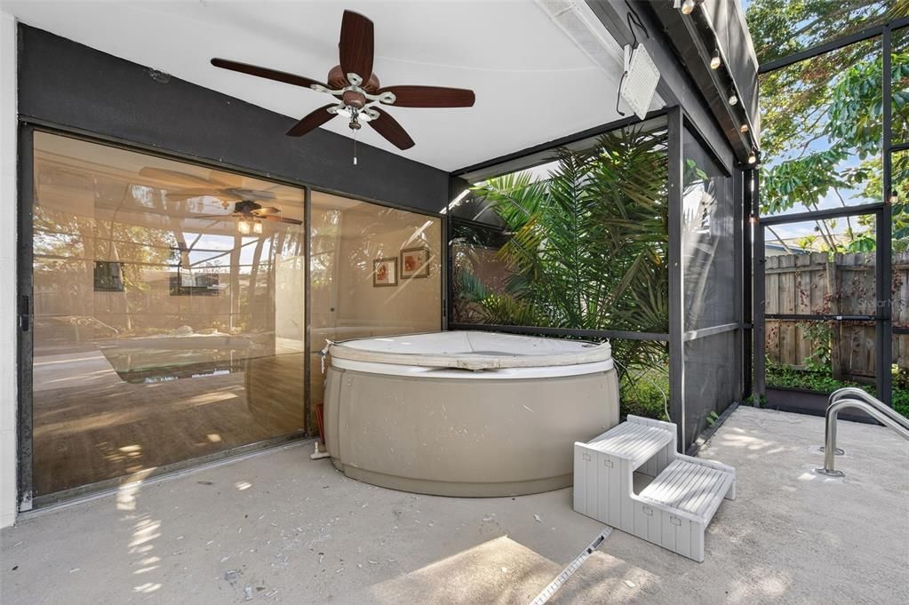 For Sale: $649,000 (5 beds, 4 baths, 2430 Square Feet)