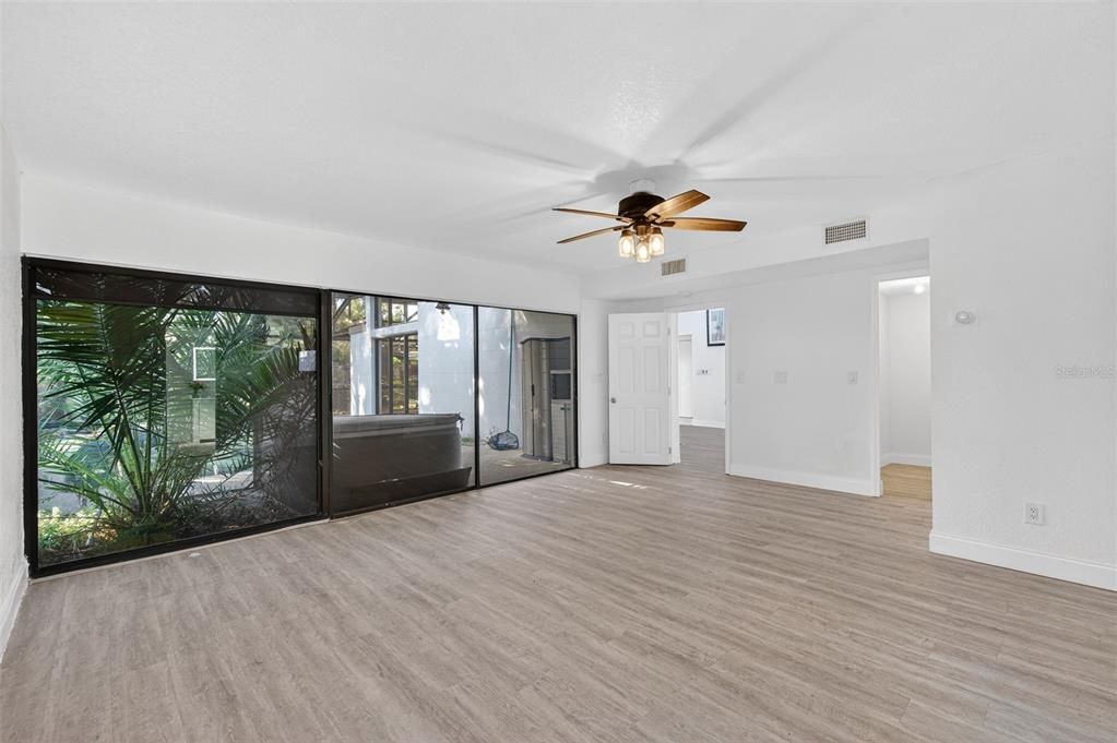 For Sale: $649,000 (5 beds, 4 baths, 2430 Square Feet)