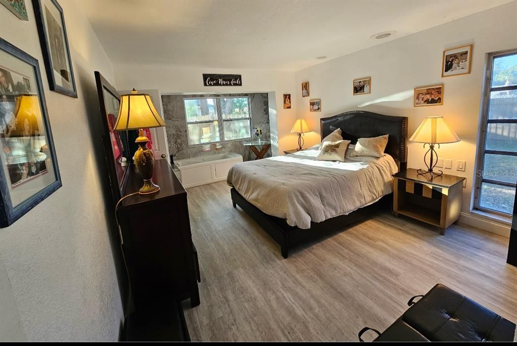 For Sale: $649,000 (5 beds, 4 baths, 2430 Square Feet)