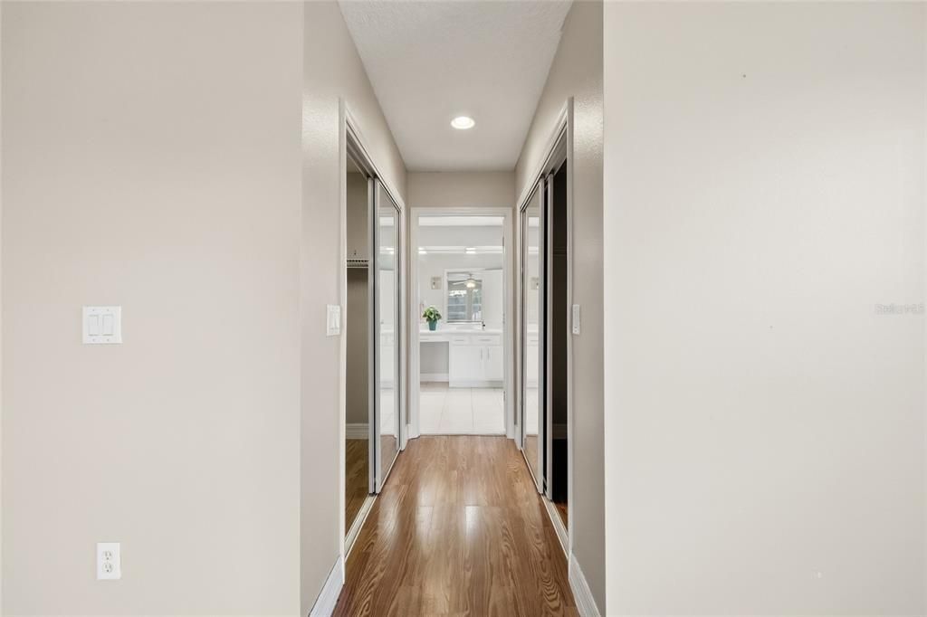 На продажу: $800,000 (6 спален, 3 ванн, 3748 Квадратных фут)