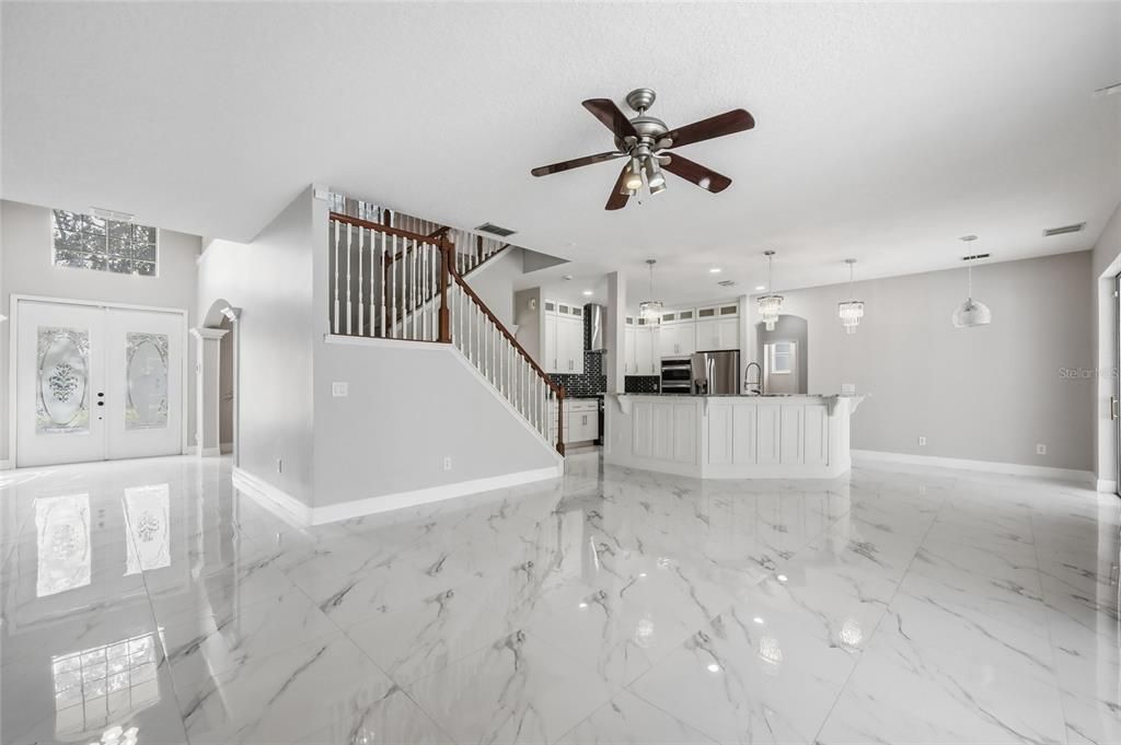 На продажу: $800,000 (6 спален, 3 ванн, 3748 Квадратных фут)