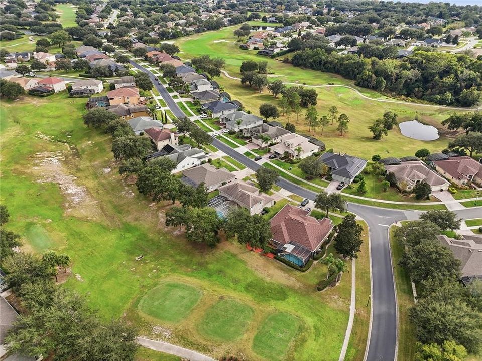 На продажу: $800,000 (6 спален, 3 ванн, 3748 Квадратных фут)