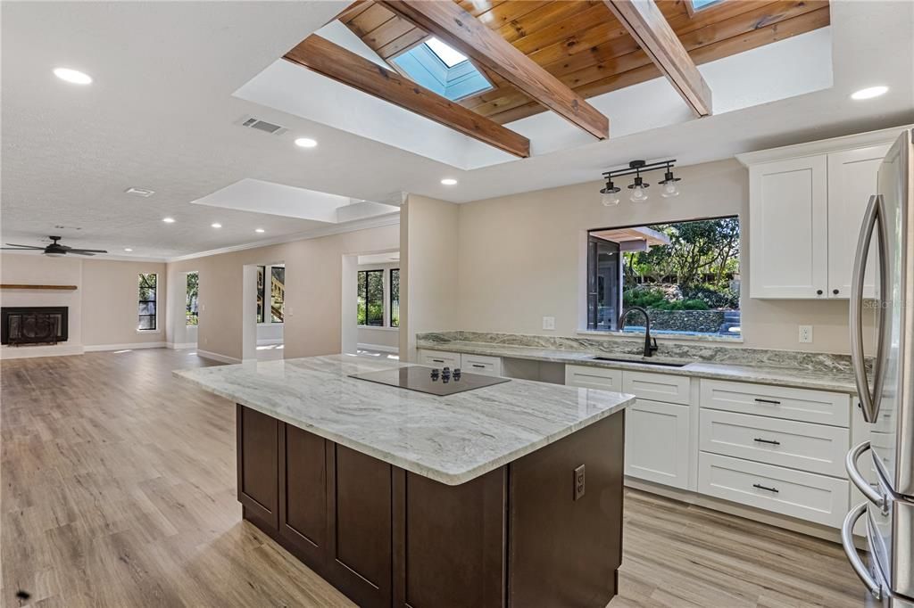 For Rent: $6,000 (4 beds, 2 baths, 2798 Square Feet)