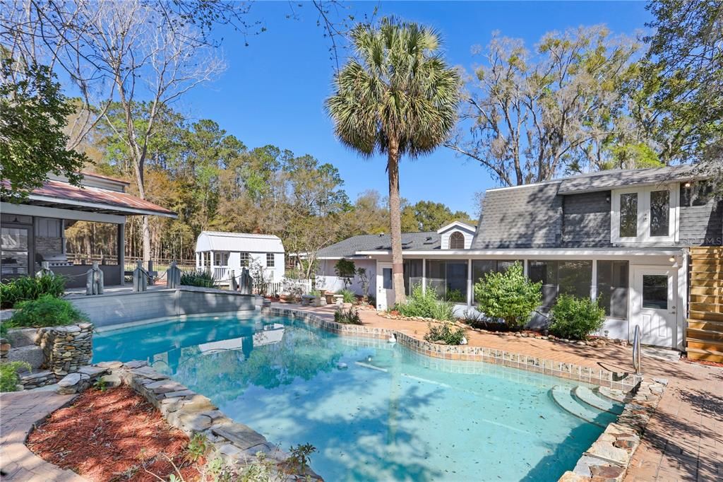 For Rent: $6,000 (4 beds, 2 baths, 2798 Square Feet)