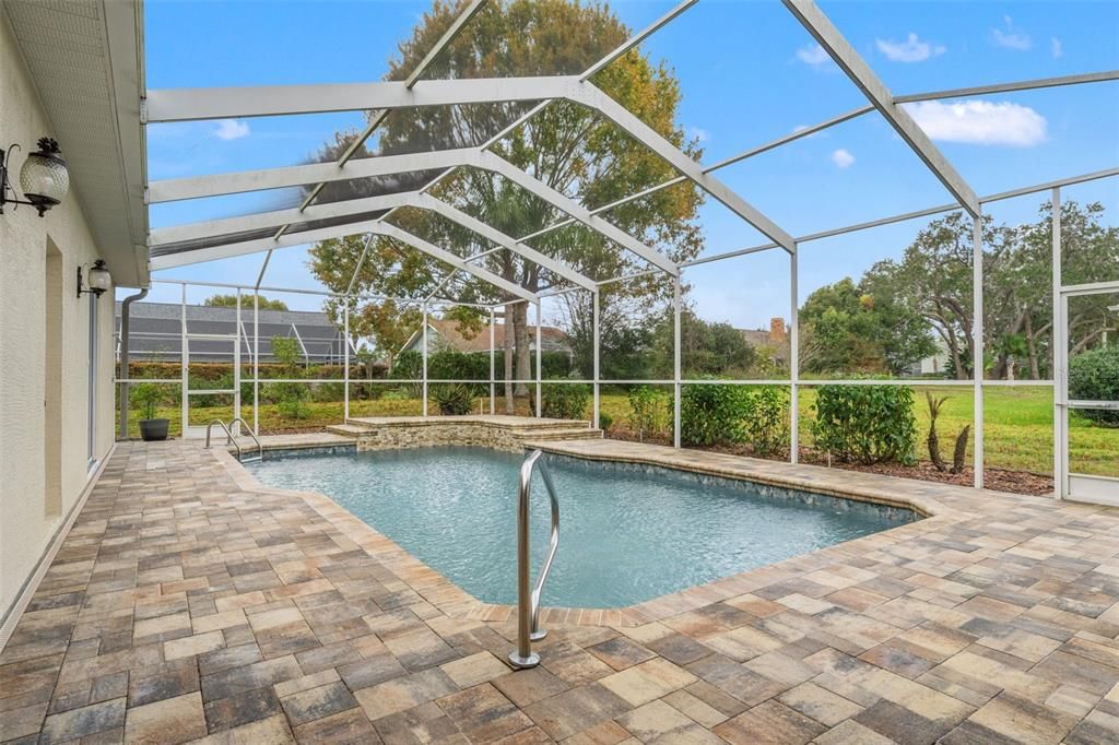 待售: $469,000 (5 贝兹, 3 浴室, 3066 平方英尺)