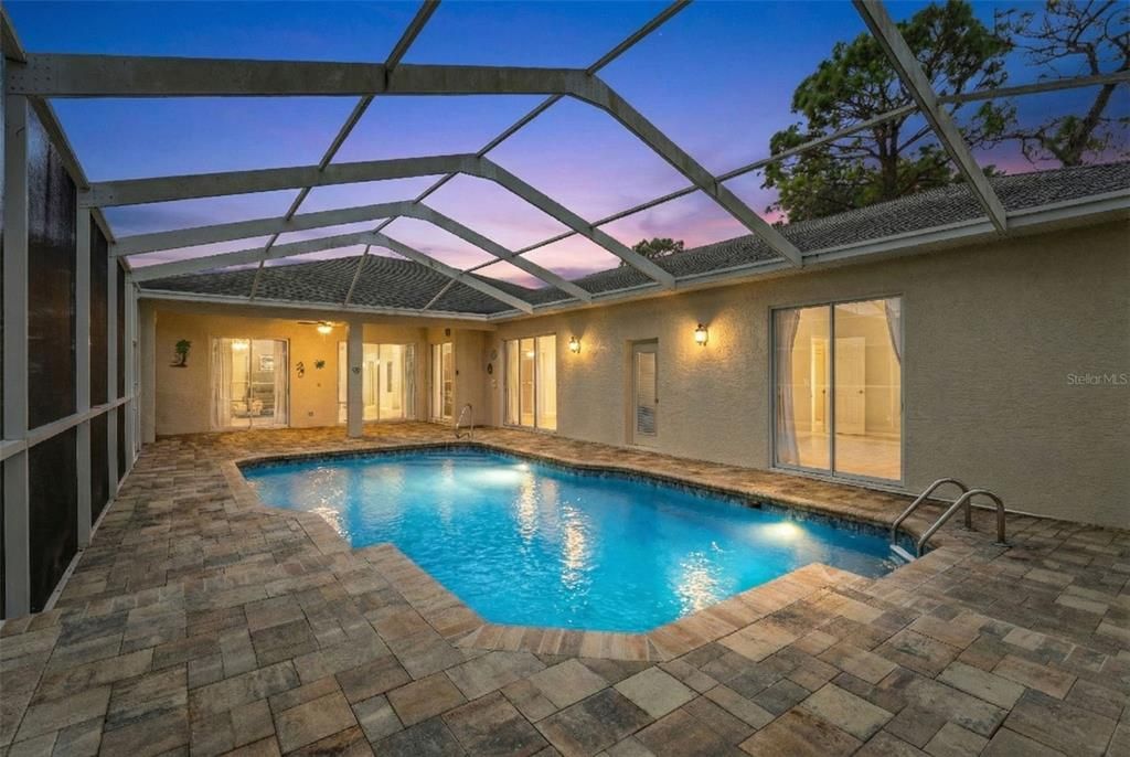 待售: $469,000 (5 贝兹, 3 浴室, 3066 平方英尺)