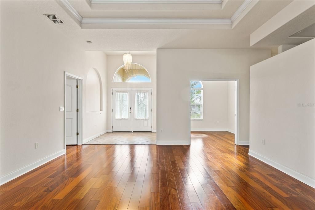 待售: $469,000 (5 贝兹, 3 浴室, 3066 平方英尺)