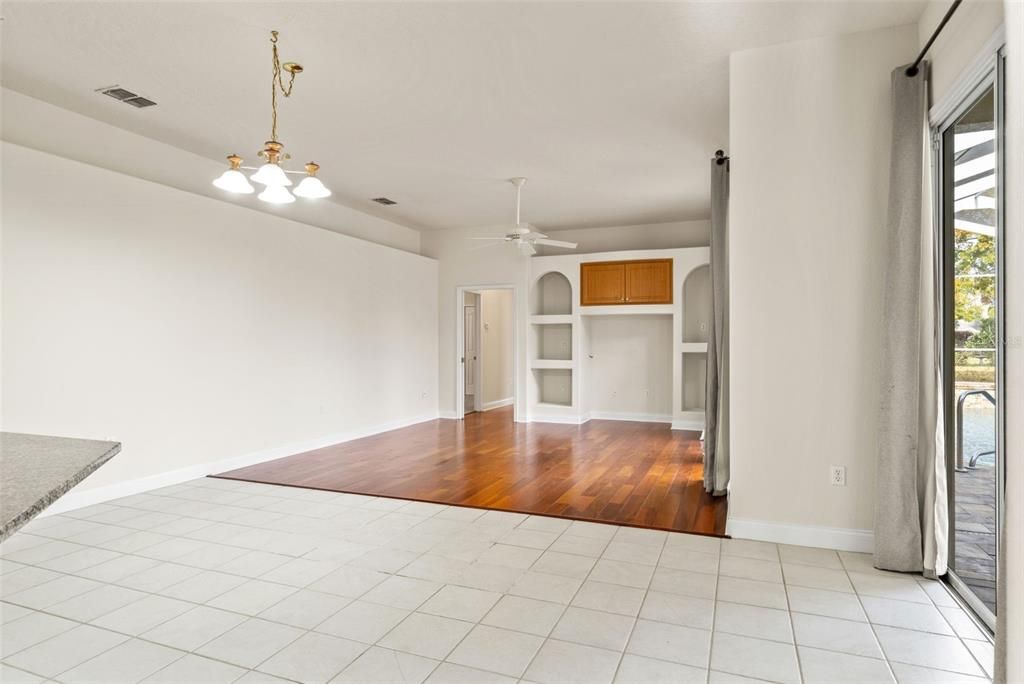 待售: $469,000 (5 贝兹, 3 浴室, 3066 平方英尺)