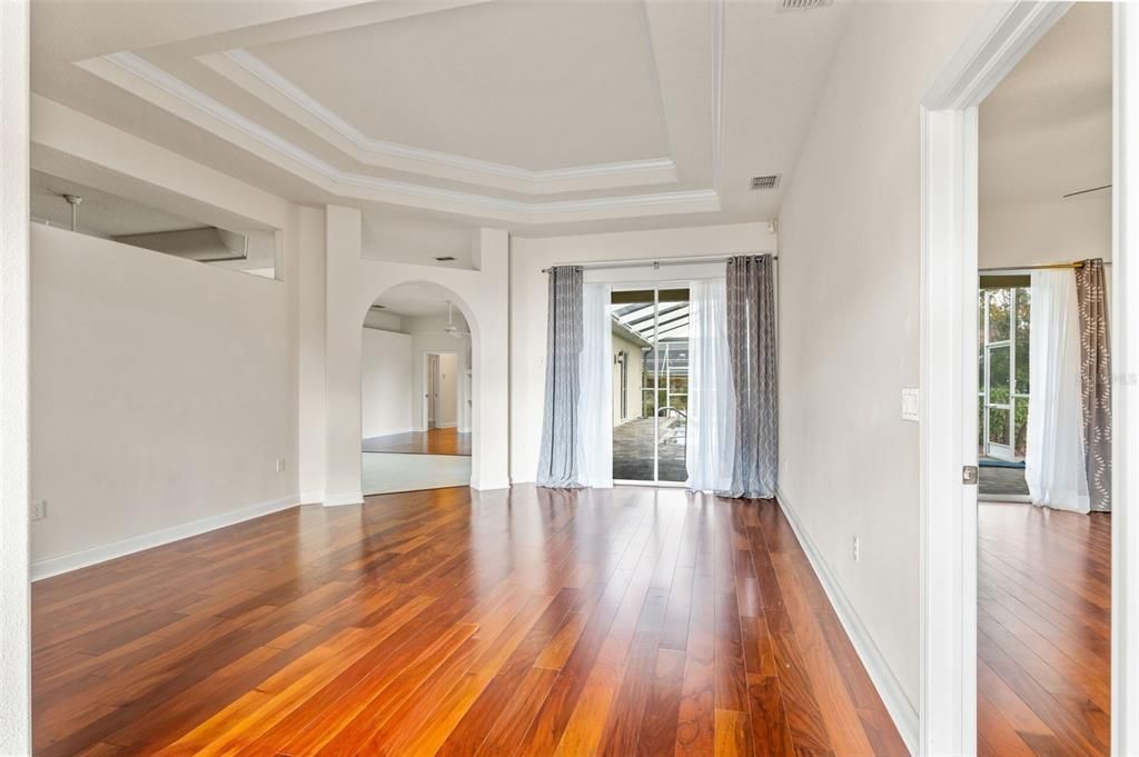 待售: $469,000 (5 贝兹, 3 浴室, 3066 平方英尺)