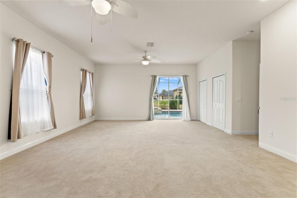 待售: $469,000 (5 贝兹, 3 浴室, 3066 平方英尺)