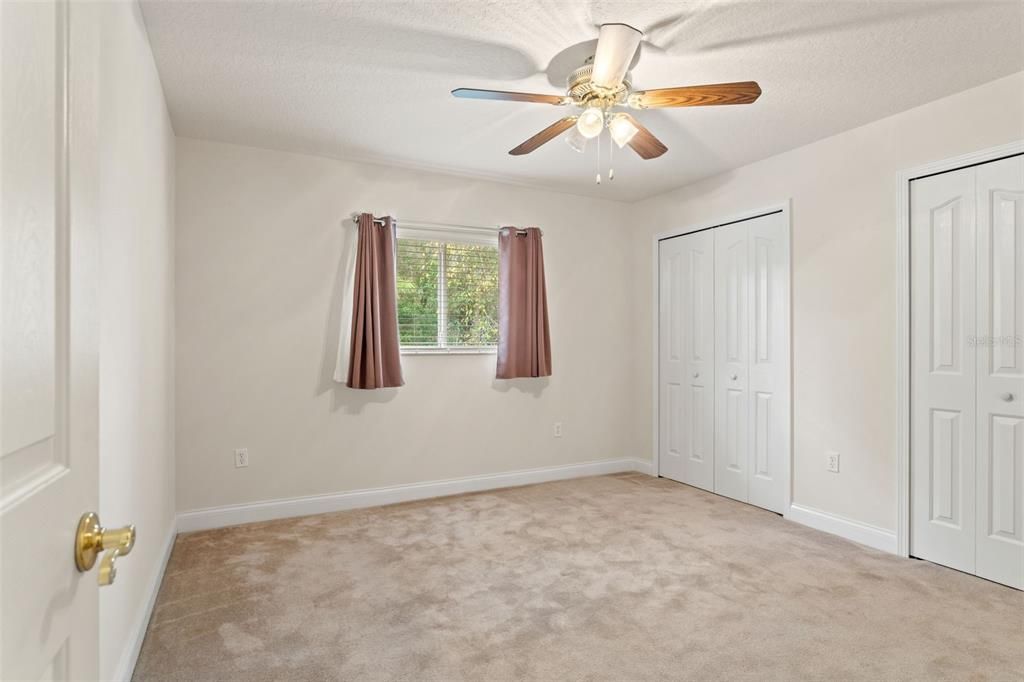 待售: $469,000 (5 贝兹, 3 浴室, 3066 平方英尺)