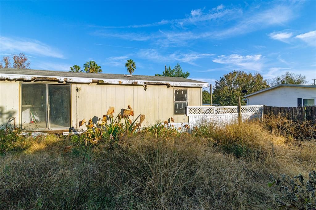 На продажу: $89,000 (3 спален, 2 ванн, 1300 Квадратных фут)