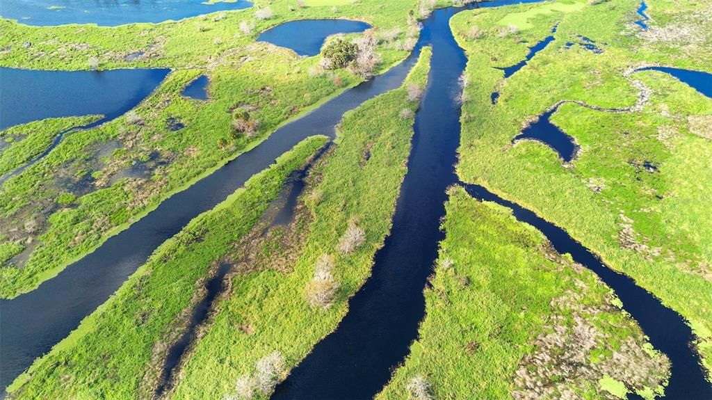 待售: $198,000 (30.37 acres)