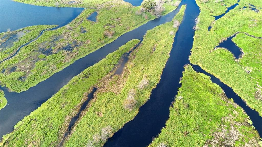 待售: $198,000 (30.37 acres)