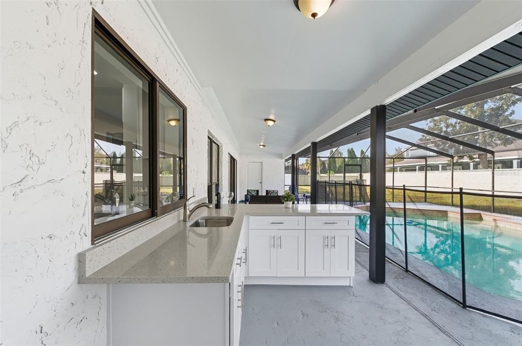 На продажу: $695,000 (4 спален, 3 ванн, 2862 Квадратных фут)