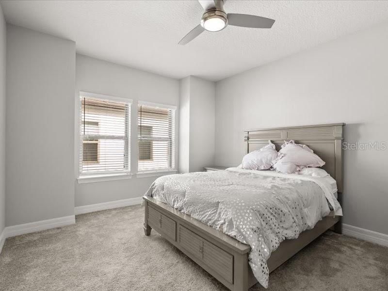 For Sale: $1,695,000 (6 beds, 5 baths, 4931 Square Feet)