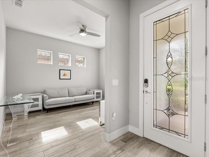 For Sale: $1,695,000 (6 beds, 5 baths, 4931 Square Feet)