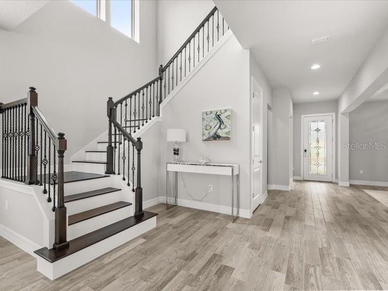 For Sale: $1,695,000 (6 beds, 5 baths, 4931 Square Feet)