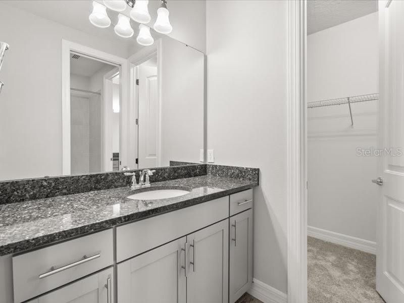 For Sale: $1,695,000 (6 beds, 5 baths, 4931 Square Feet)