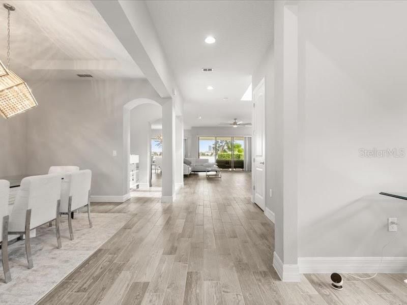 For Sale: $1,695,000 (6 beds, 5 baths, 4931 Square Feet)