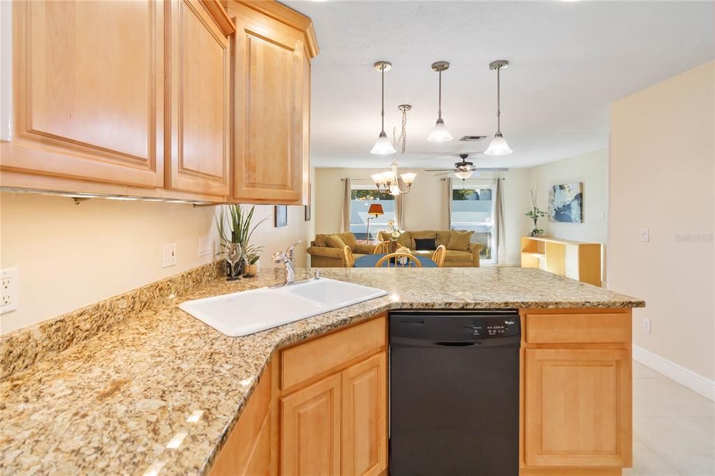 For Sale: $243,000 (3 beds, 2 baths, 1256 Square Feet)