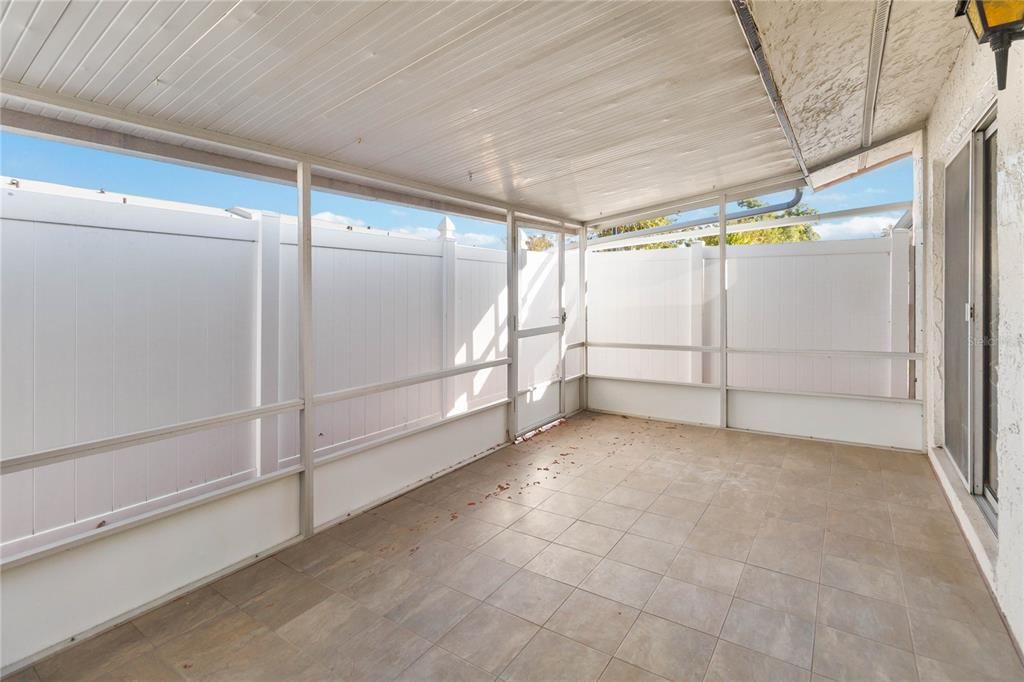 For Sale: $243,000 (3 beds, 2 baths, 1256 Square Feet)